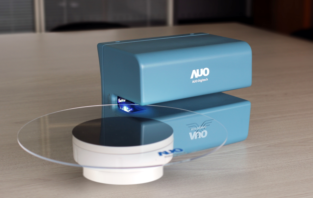 達擎寬視角3D醫療顯示器，協助醫護團隊成員於手術進行時，皆能看到一致性的3D影像，提高溝通效率，使手術更精準、快速完成達擎寬視角3D醫療顯示器，協助醫護團隊成員於手術進行時，皆能看到一致性的3D影像，提高溝通效率，使手術更精準、快速完成